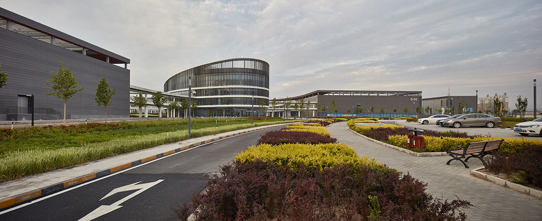 1660024654321917.jpg 建筑外立面及園區綠化實景照片 (1).jpg